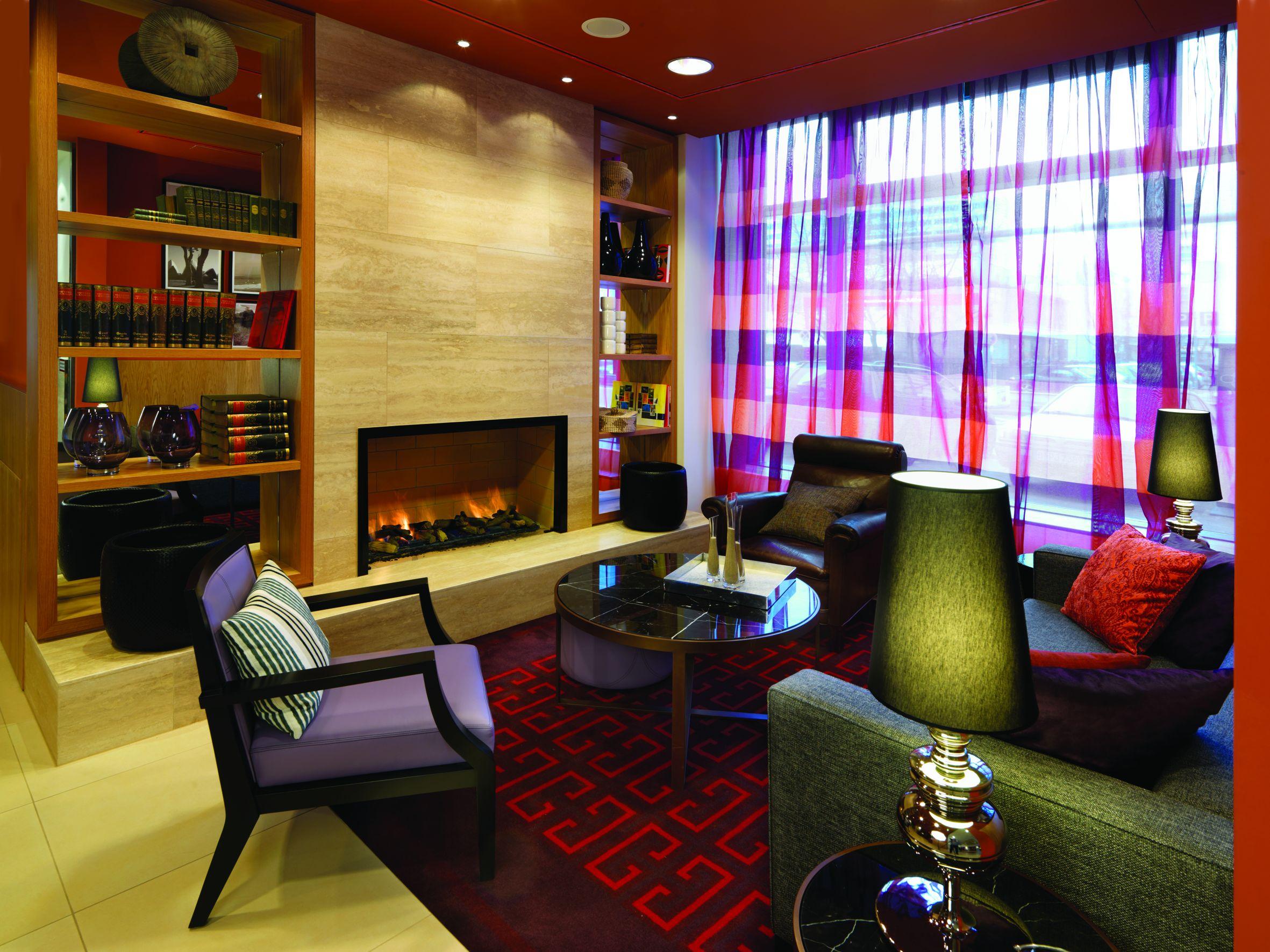Adina Apartment Hotel Berlin Checkpoint Charlie Екстериор снимка