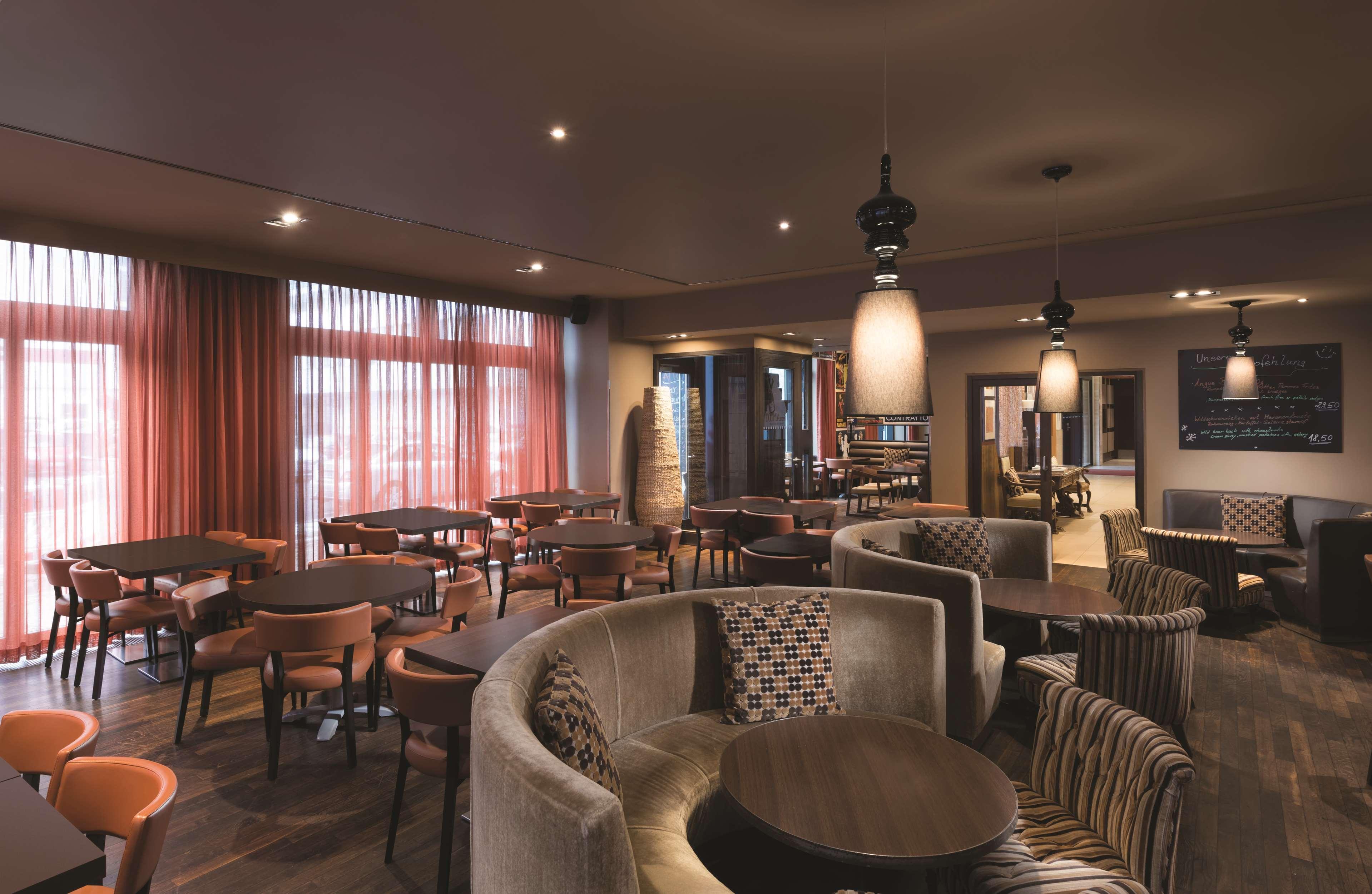 Adina Apartment Hotel Berlin Checkpoint Charlie Екстериор снимка