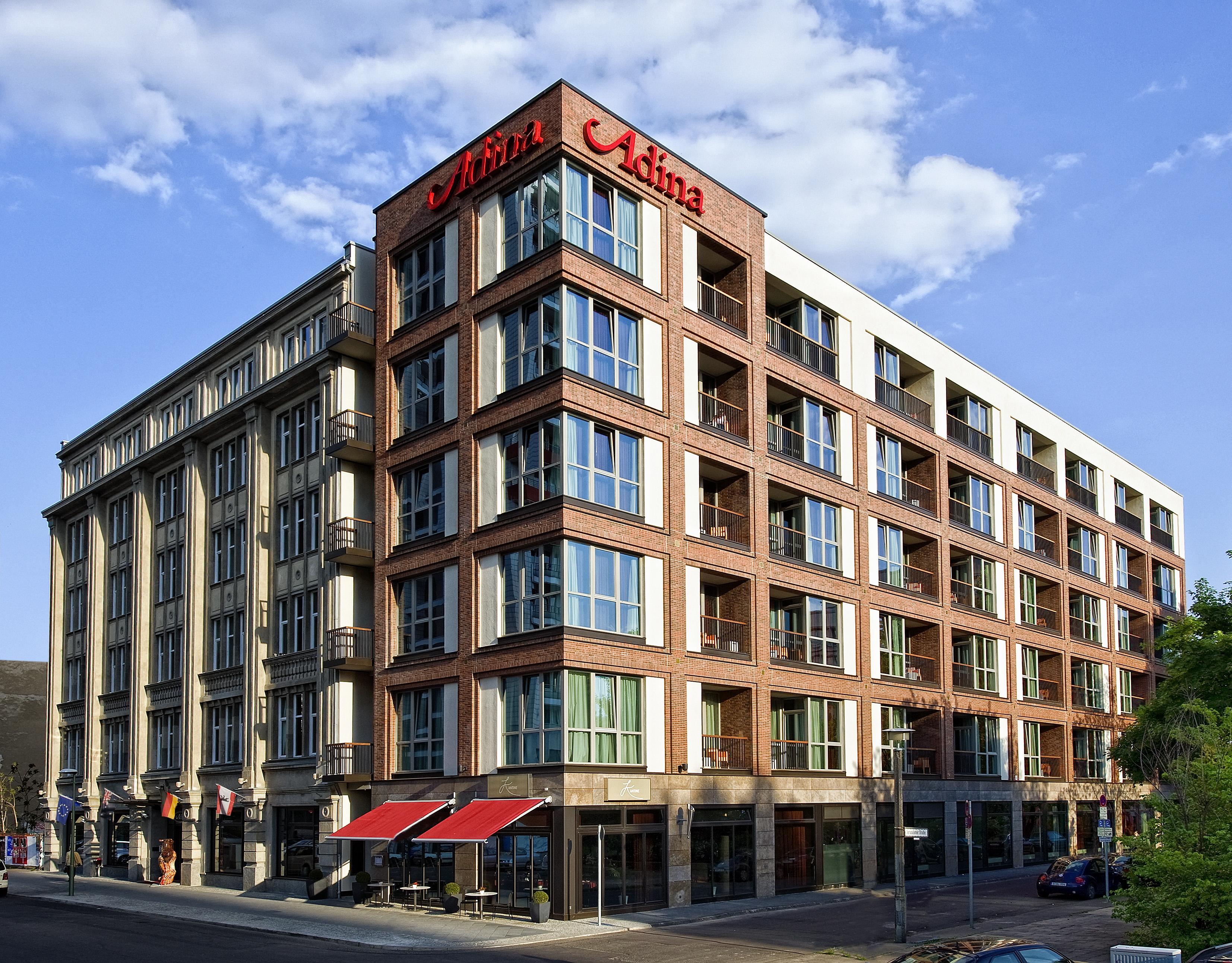 Adina Apartment Hotel Berlin Checkpoint Charlie Екстериор снимка