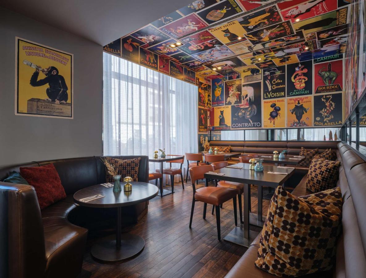 Adina Apartment Hotel Berlin Checkpoint Charlie Екстериор снимка