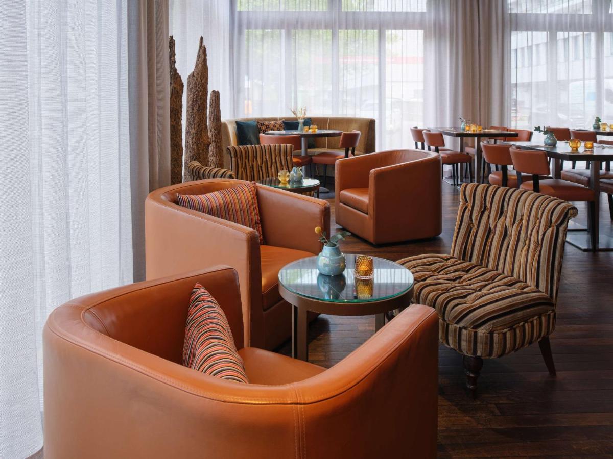 Adina Apartment Hotel Berlin Checkpoint Charlie Екстериор снимка