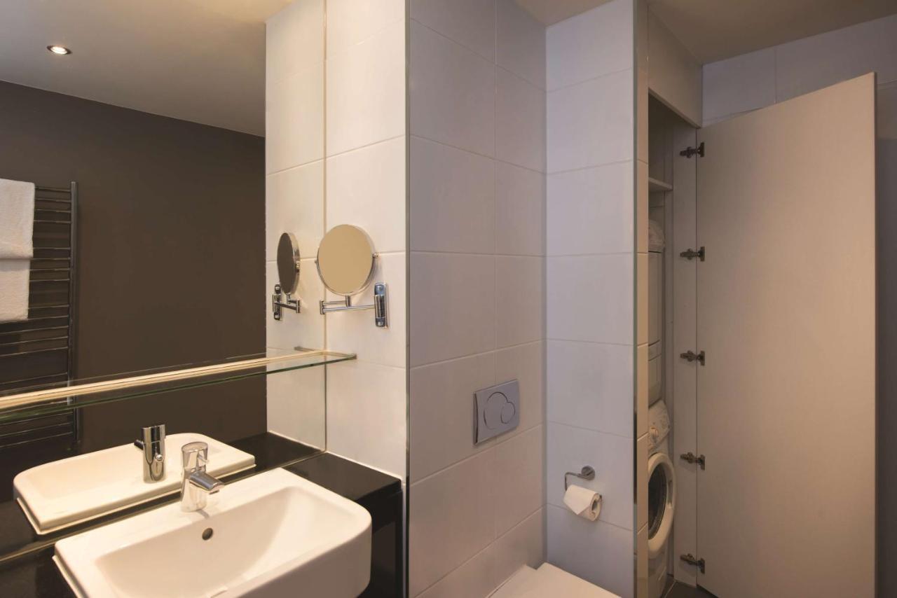 Adina Apartment Hotel Berlin Checkpoint Charlie Екстериор снимка