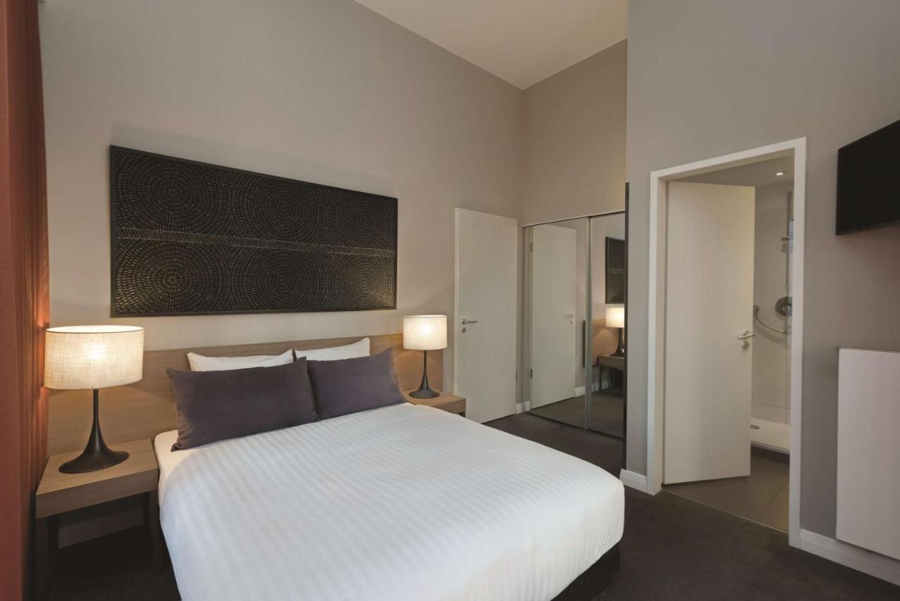 Adina Apartment Hotel Berlin Checkpoint Charlie Екстериор снимка